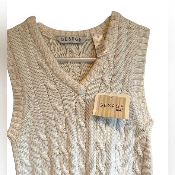 **2 for $20** NWT George kids sweater vest - Picture 3 of 5
